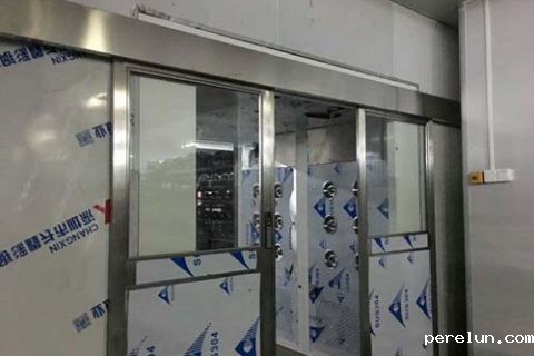 自动感应平移门货淋室