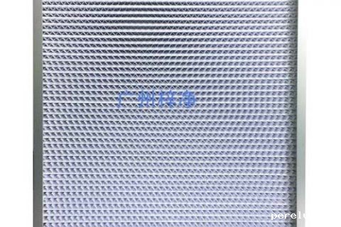 有隔板亚1946伟德手机